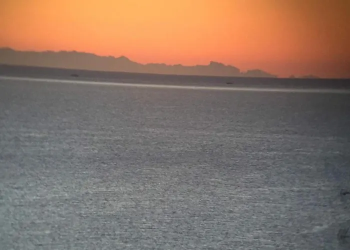 Dans Maison Art Deco - Vue Panoramique - Proche Centre Et Plages A Pied * Μεντόν